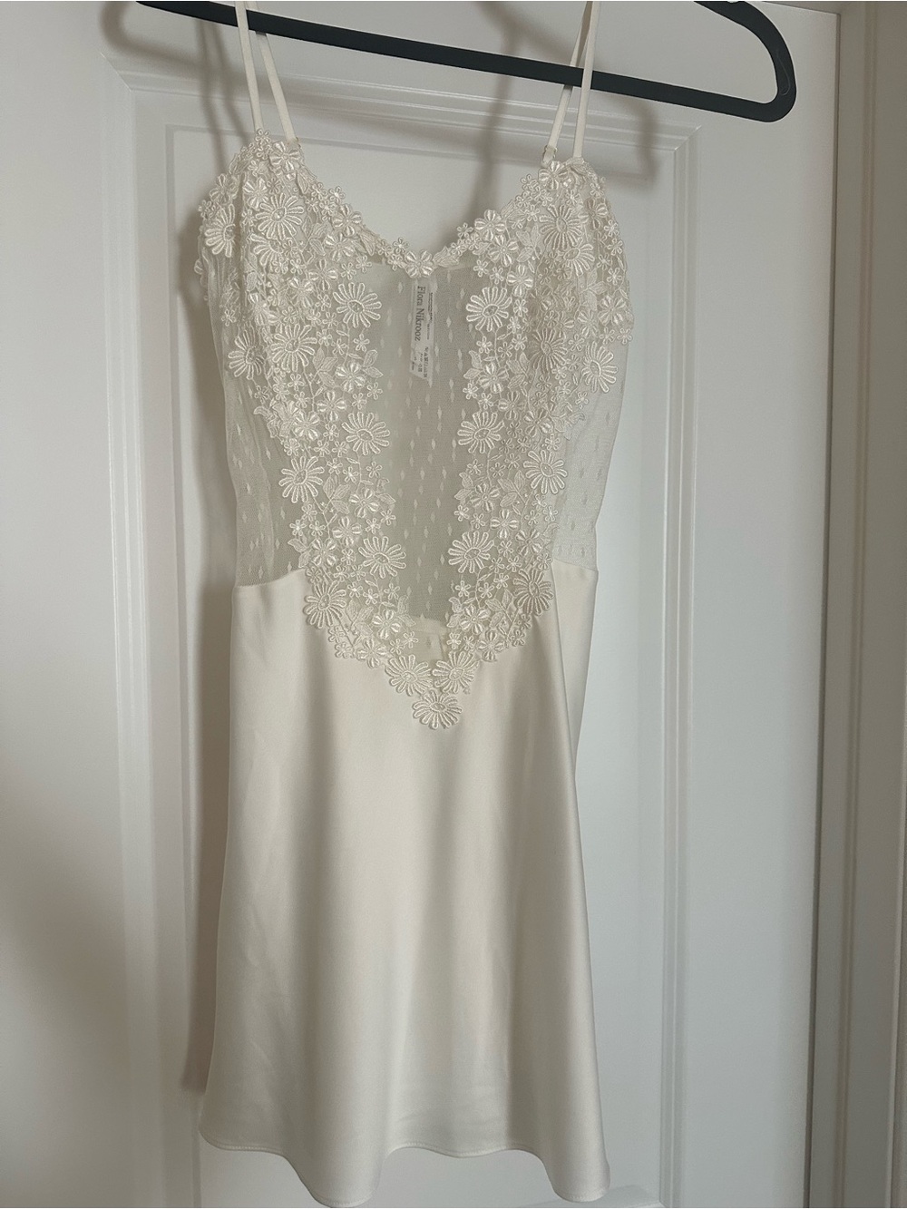 Flora Nikrooz Cream Floral Lace Chemise